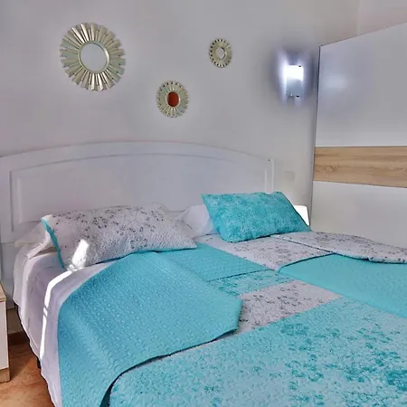 One Bedroom With Shared Pool Furnished Terrace And Wifi At Maspalomas 1 Km Away From The 펜션 *