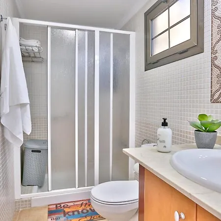 Holiday home Bungalow: Shared Pool & Proximity Playa del Ingles (Gran Canaria)